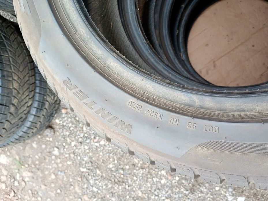 225/50/17 Pirelli 4 бр