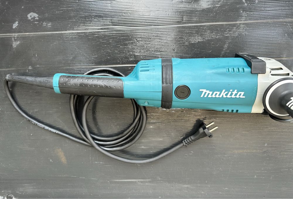 Makita 230 GA9030S