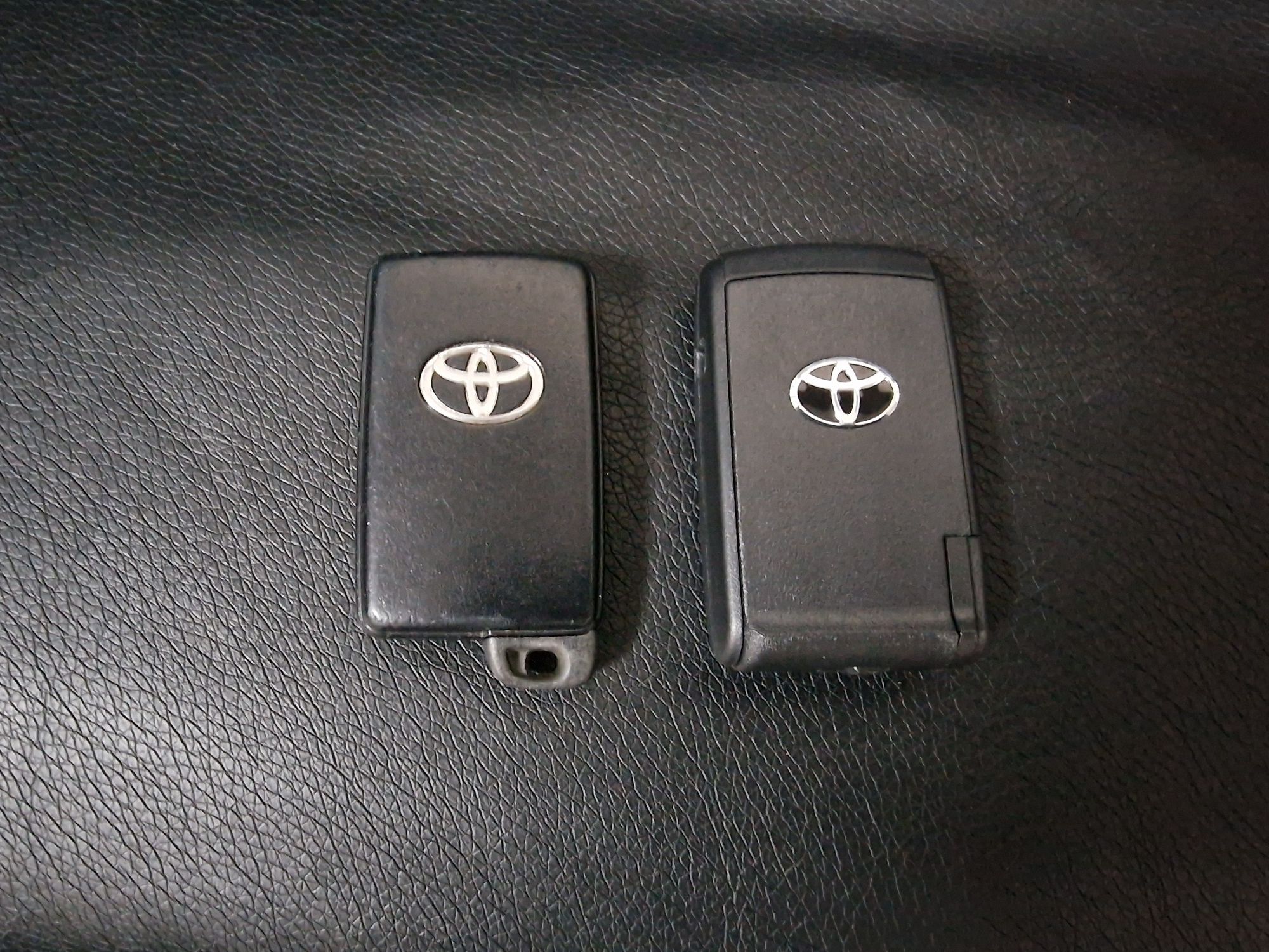 Ключ Toyota corolla verso,Rav4,Yaris,iQ.. Smart key