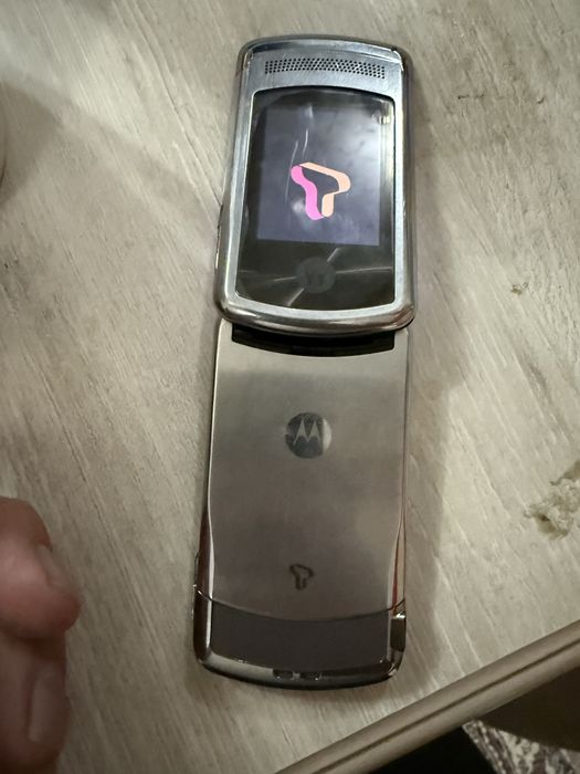 Motorola v 13 yaxw