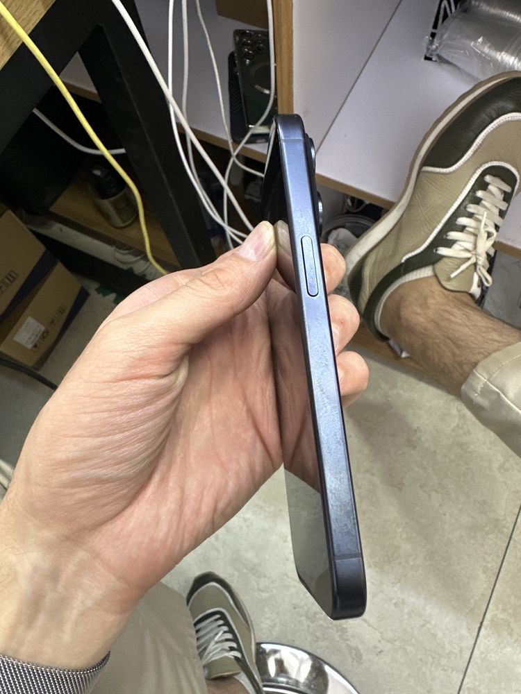iPhone 15pro blue 128gb 91%