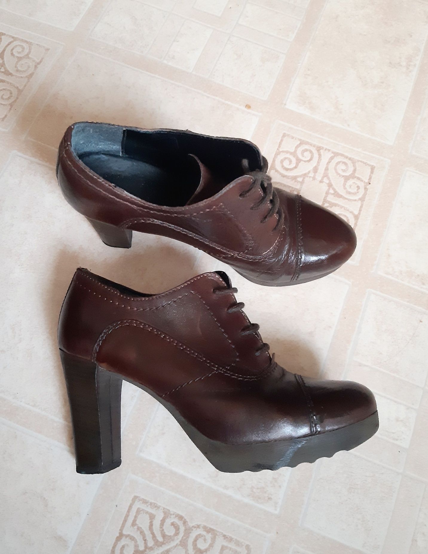 Botine din piele, Reshoes, M:38