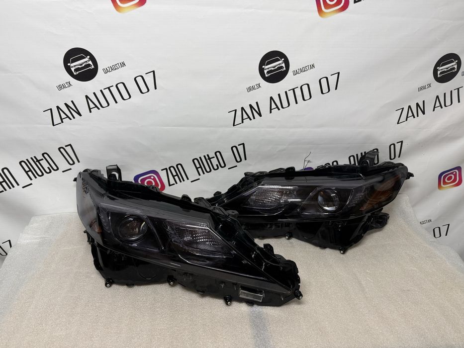 Оригинальные фары камри 70/75 американец БУ