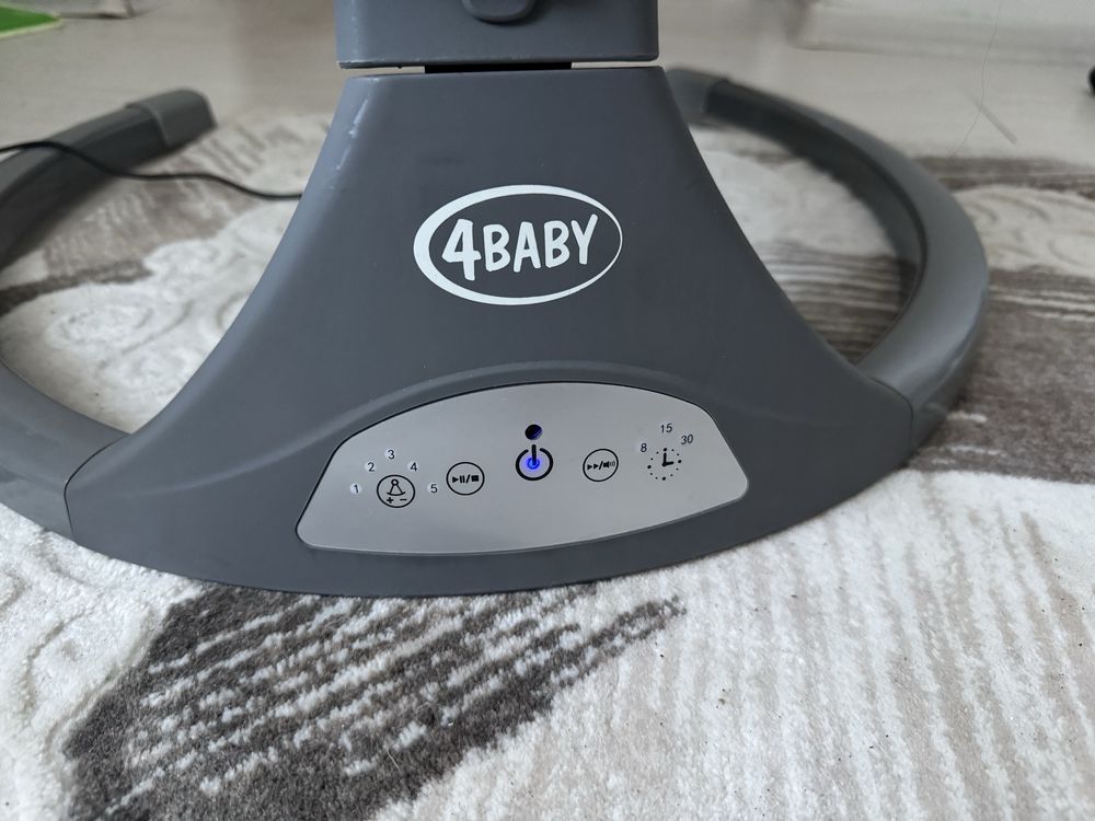 Leagăn Electric Muzical cu Telecomandă 4Baby