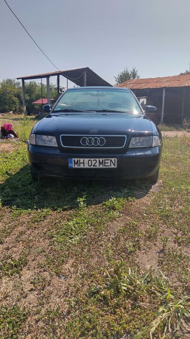 Audi A4 b5 fabricație 1998, motor 1.6benzina.