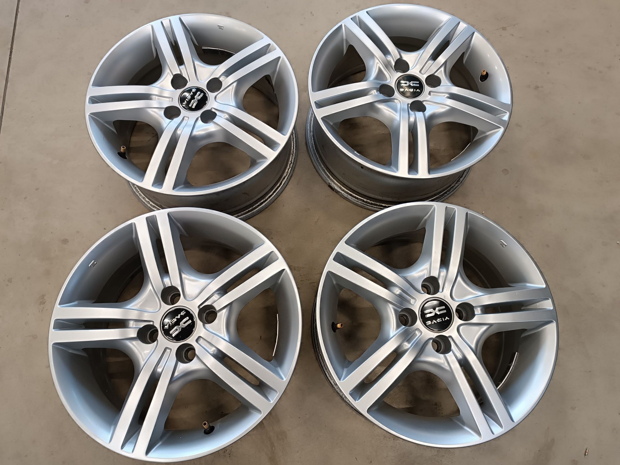 Jante aliaj 4x100 r15 Dacia Logan Sandero Doker Lodgy