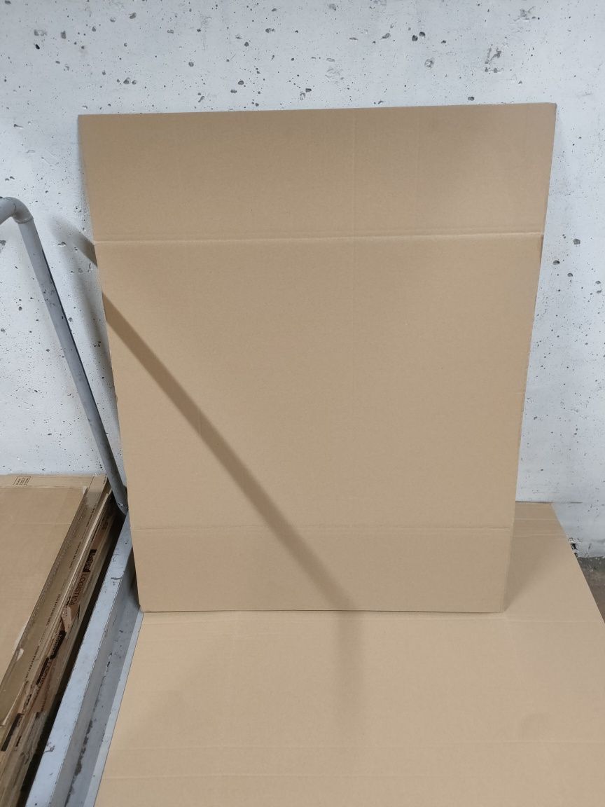 Продам картонные коробки картонные листы сумка для переезда и скотч