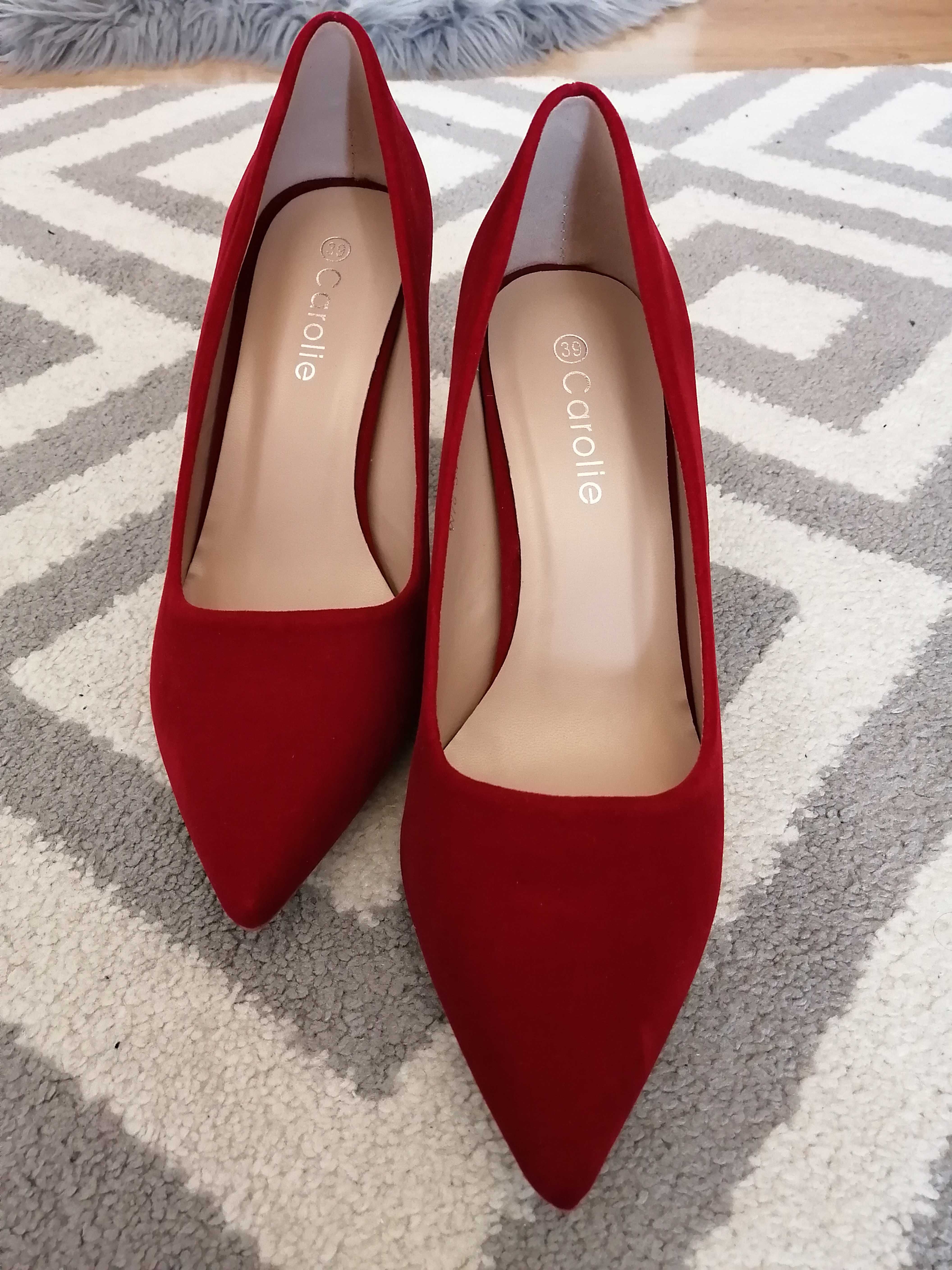 Pantofi roșii cu toc nr 39