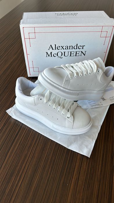 Adidasi Alexander Mc Q U  E E N Full White