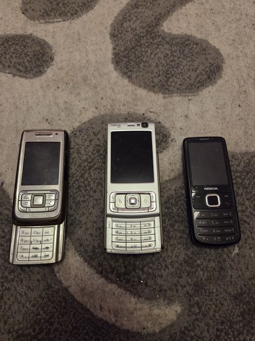 Vand 3 buc Nokia la pachet
