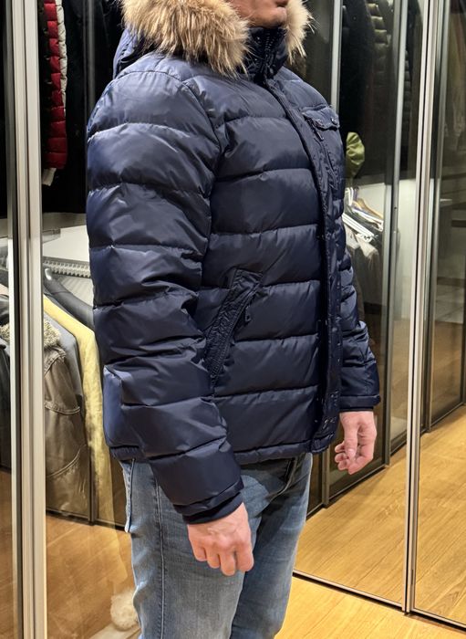 Geaca Gas cu umplutura din puf si guler de blana naturala