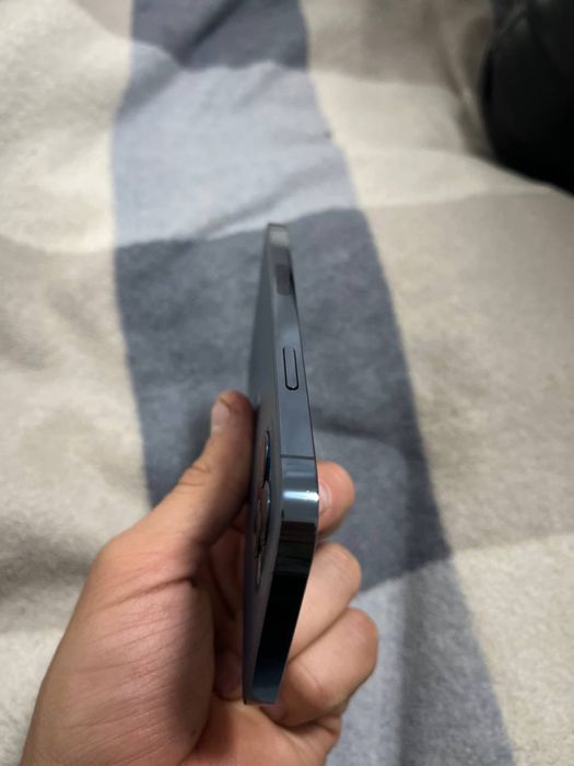 Продается Iphone 12 pro