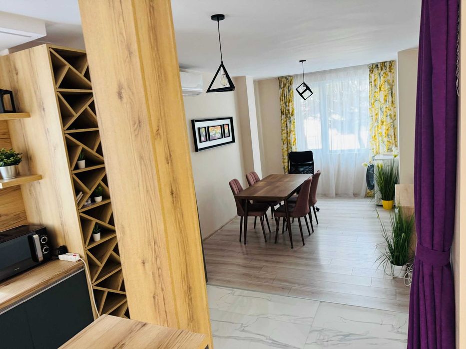 Дава се под наем Тристаен апартамент в Варна, Нептун - 110 кв.м за 918 € - Снимка #2