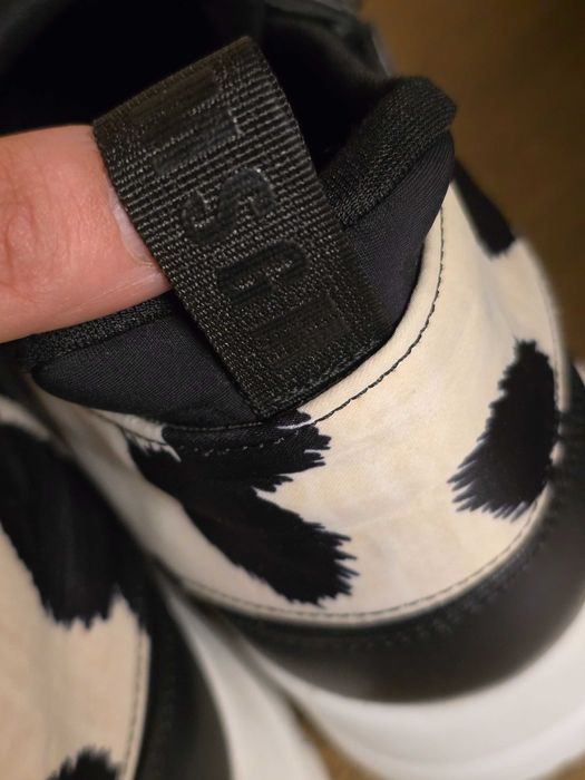 MSGM оригинални дамски страхотни сникърси