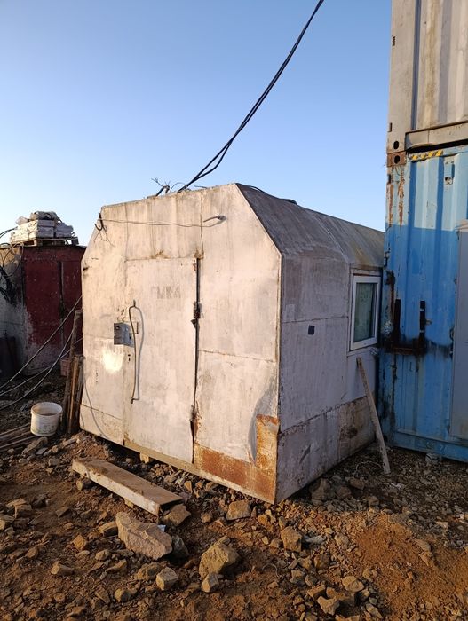 Продам жилой вагончик.