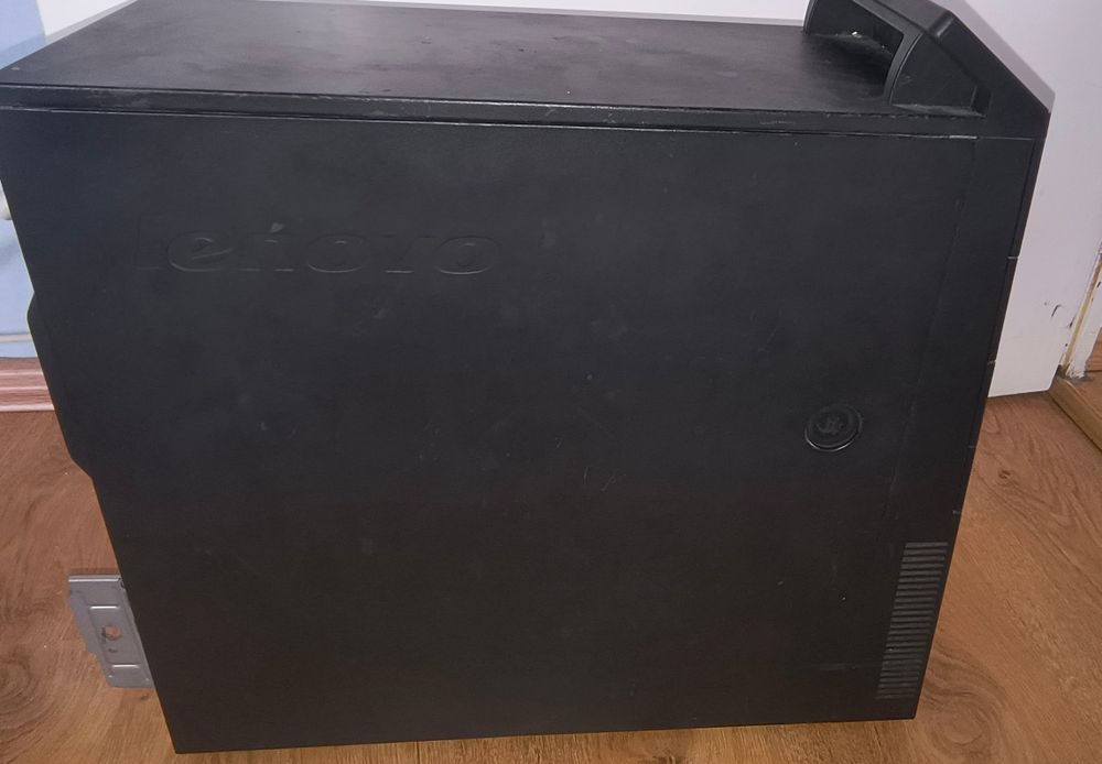 Vând PC fara placa video întreg sau pe piese