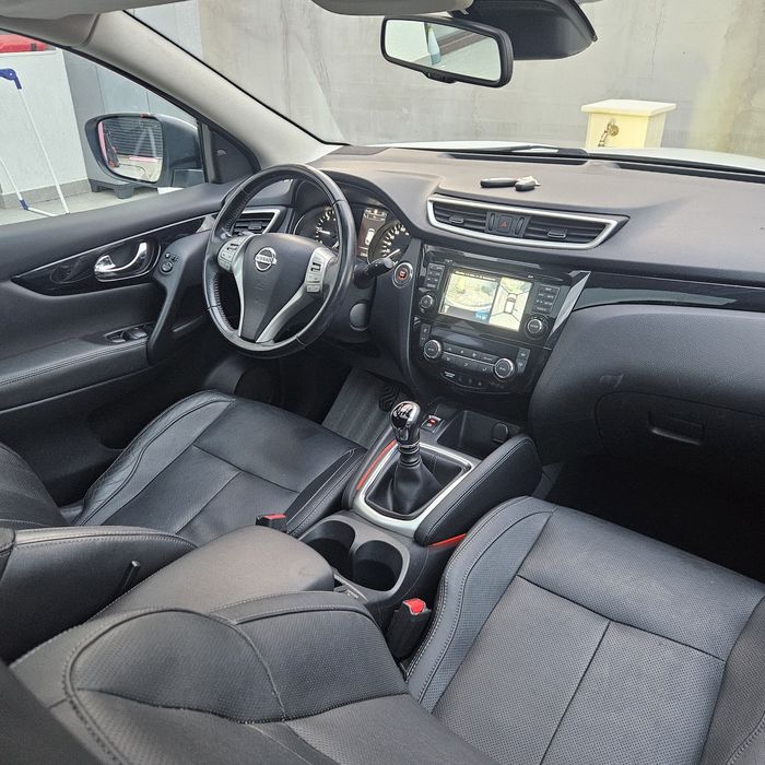 Nissan Qashqai  1.6dci •130cp Pano