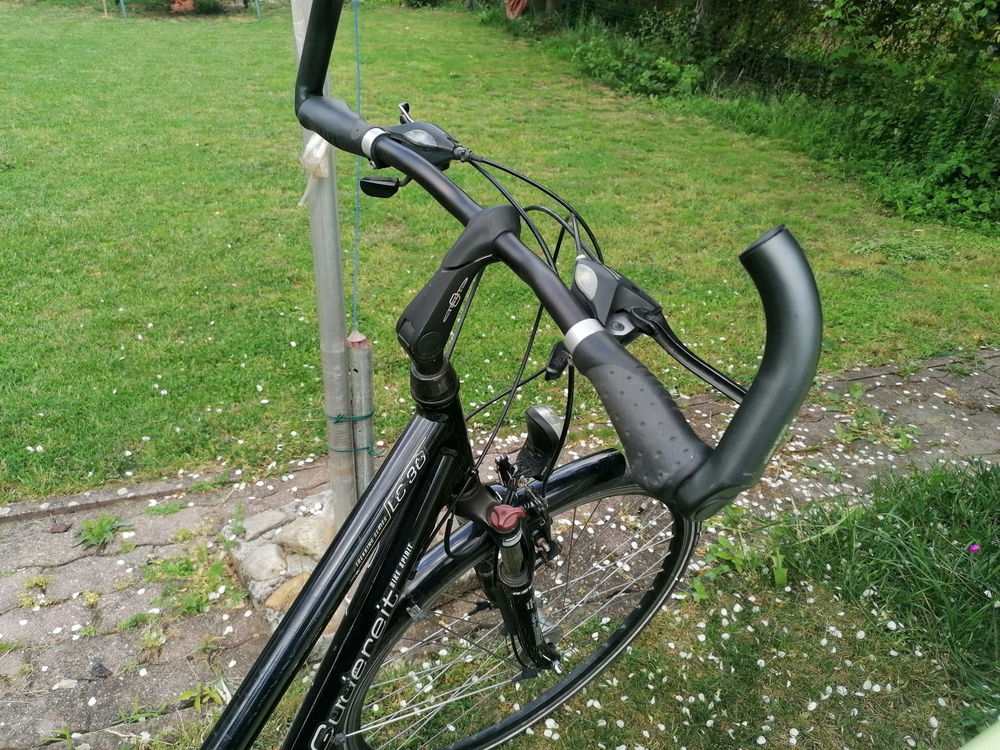 Bicicleta unisex aluminiu 28