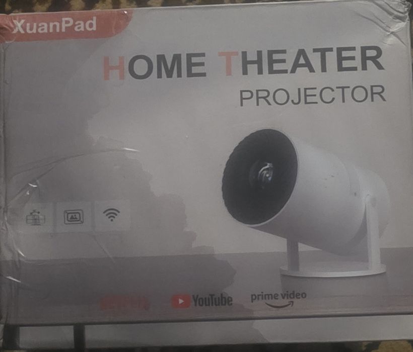 Proiector  Home Theater