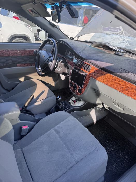 Джентра первая позиция