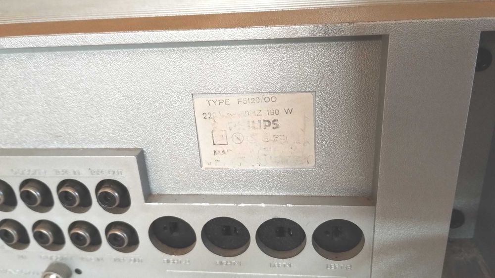 radio amplificator Philips F5120