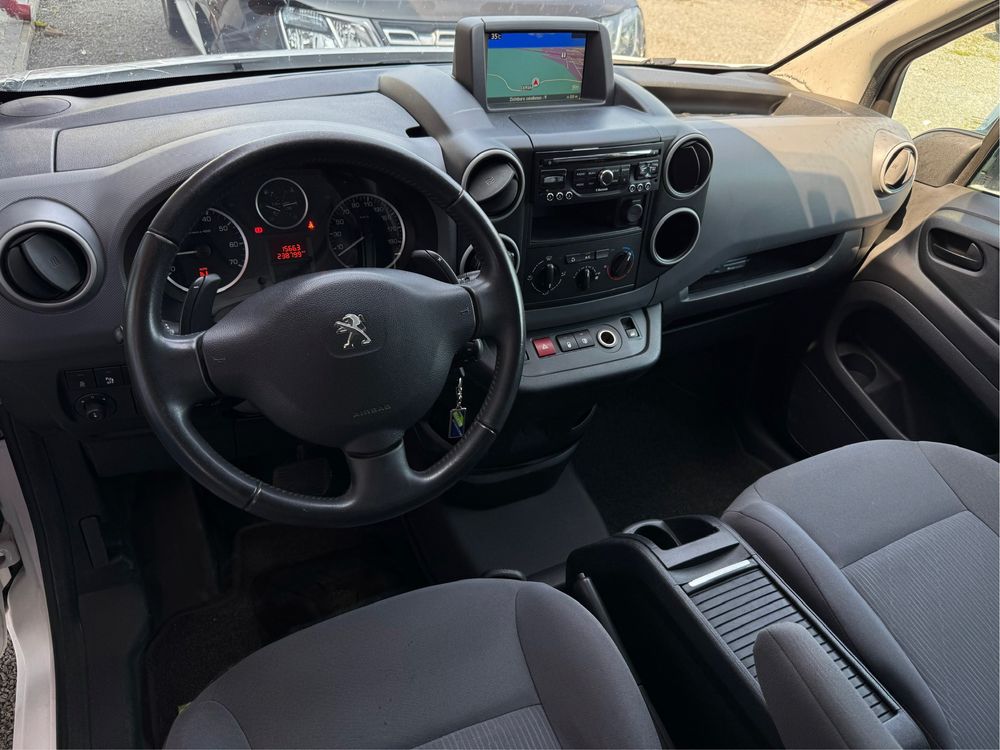 Peugeot Partner 1.6 HDi L1 2015, Cutie automata,Clima,Navi, TVA Deduct