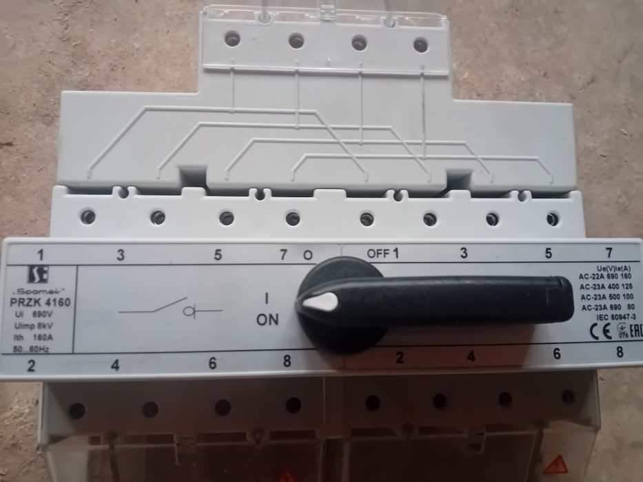 Comutator rețea-generator manual