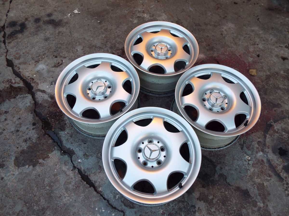 vand 4 jante de aliaj pe 16" originale mercedes vito si viano  1000ron