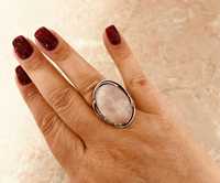 Кольцо серебро с крупным розовым кварцем