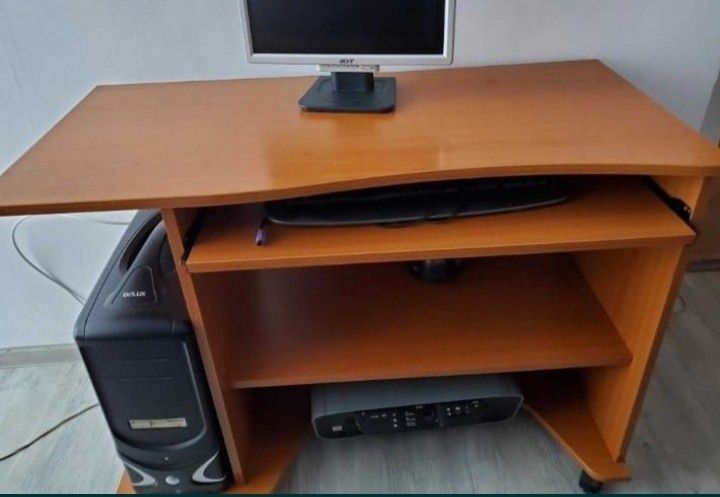Birou și scaun birou Ikea/ transport