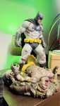 Batman Iron Studios 1/6 limited edition