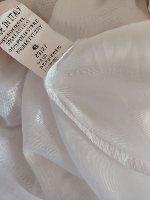 Set  rochițe 104 -110 preturi între 25 lei -35 lei