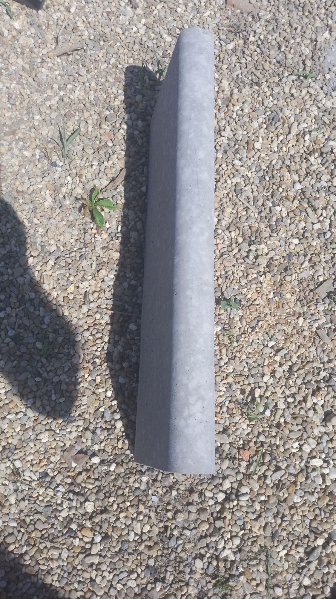 Borduri din beton
