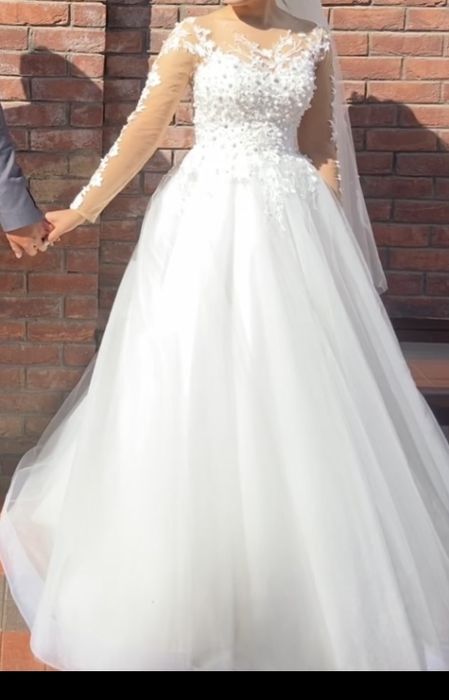 Свадебное платье