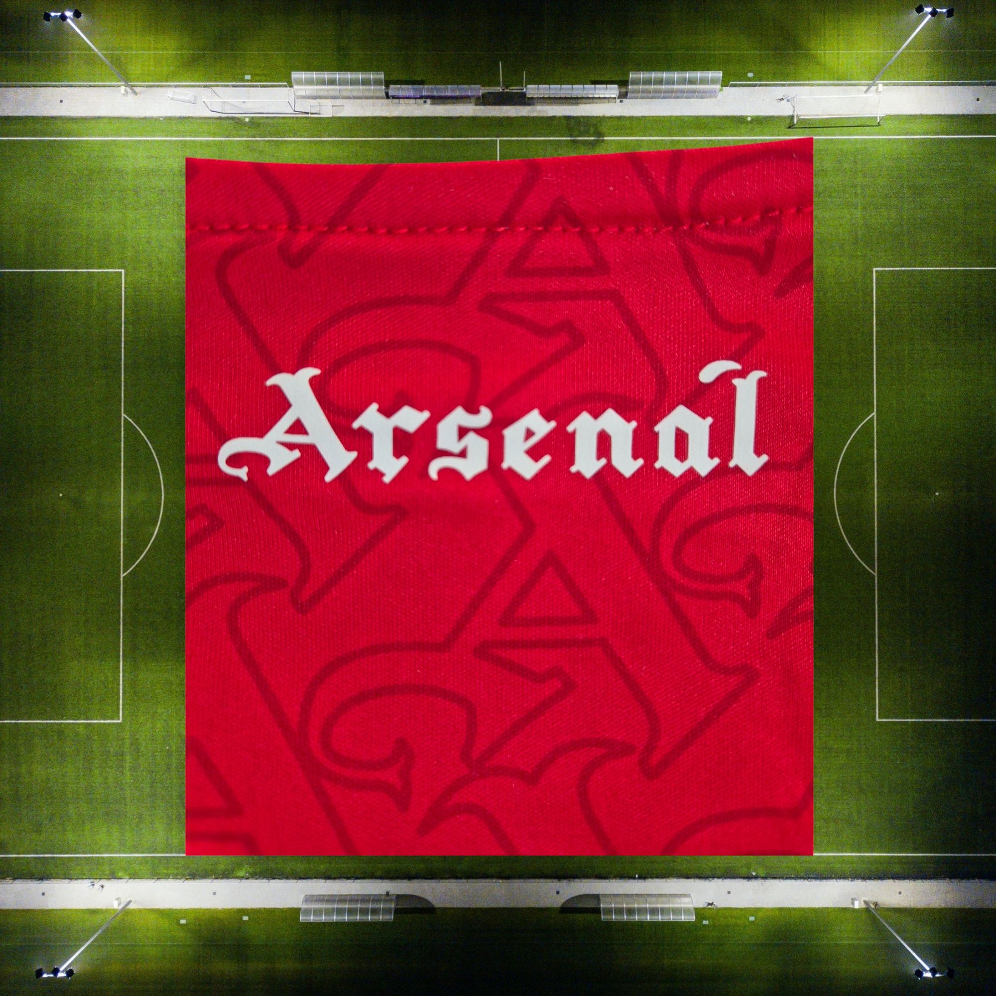 Официален първи екип на Arsenal FC сезон 2025/26
