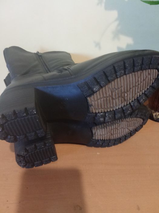 Ботуши  дамски..