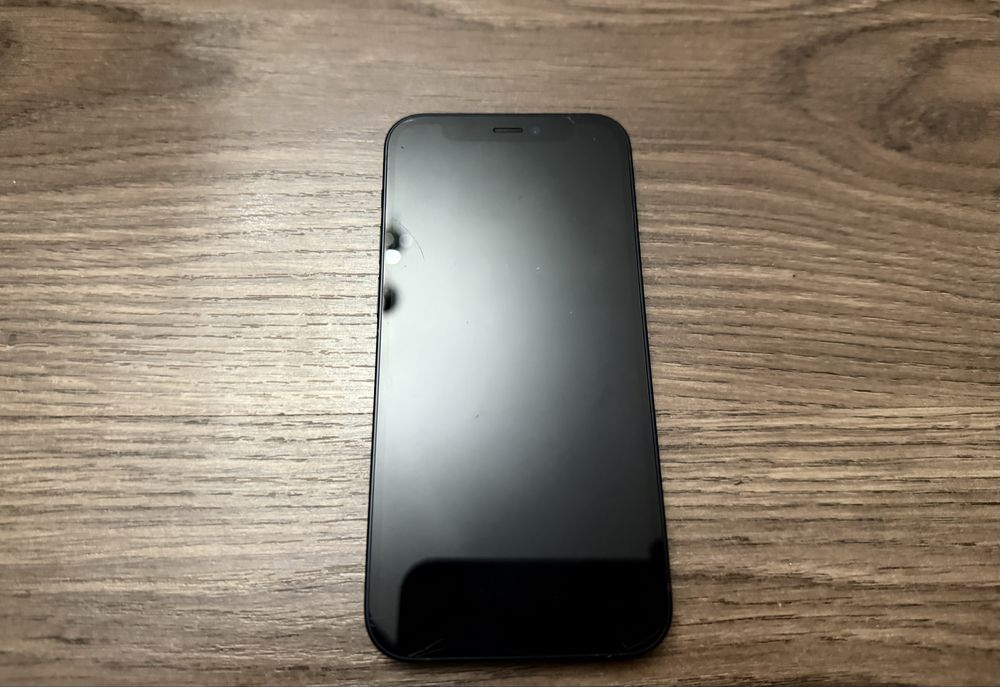 Продаётся iPhone 12 mini