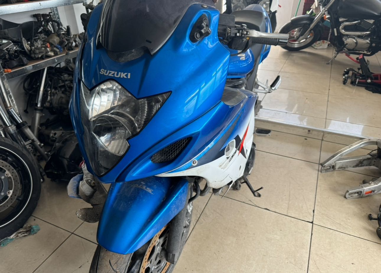 Suzuki GSXF / GSX-F 650 2014 на ЧАСТИ