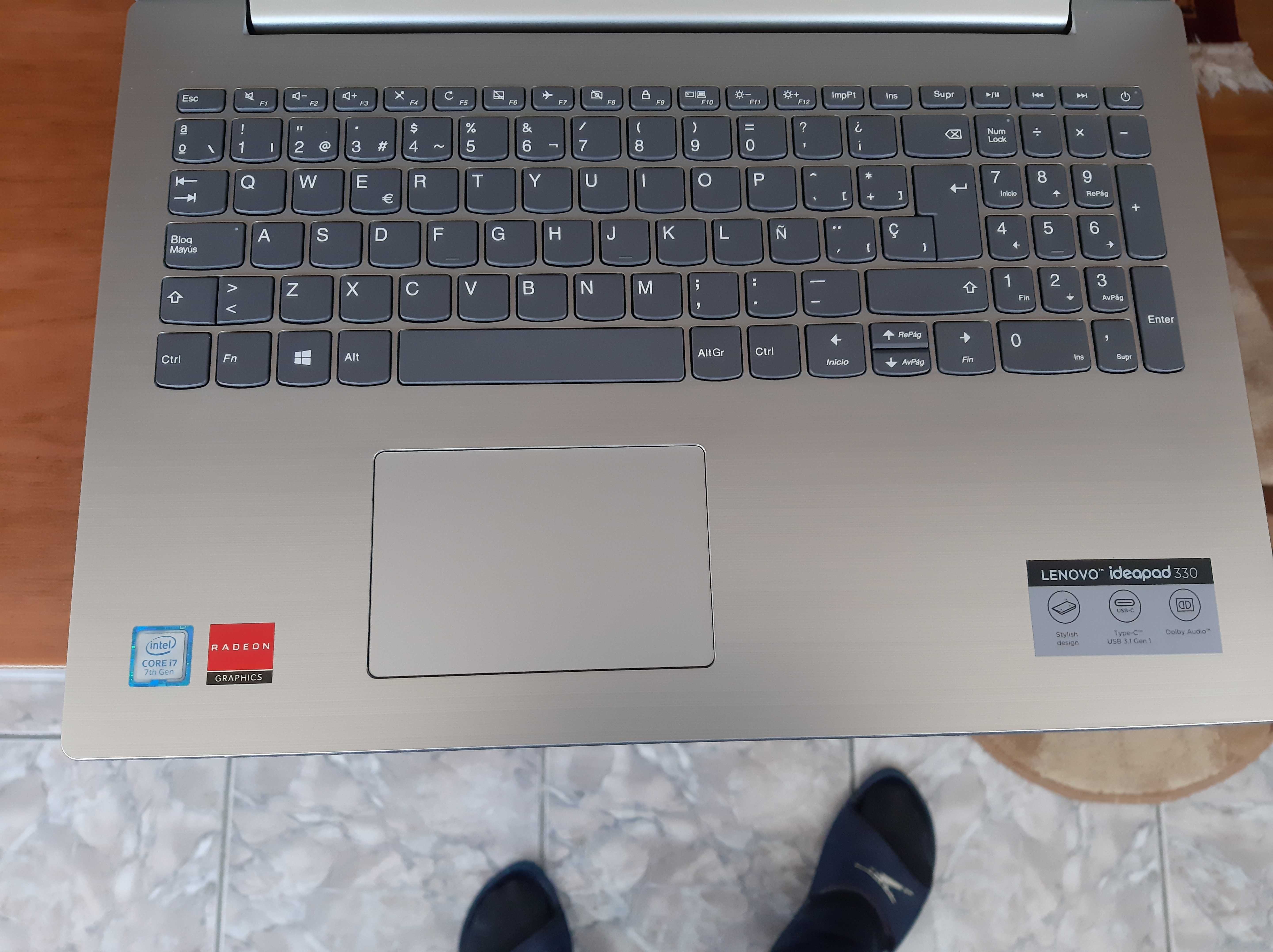 Vand laptop lenovo