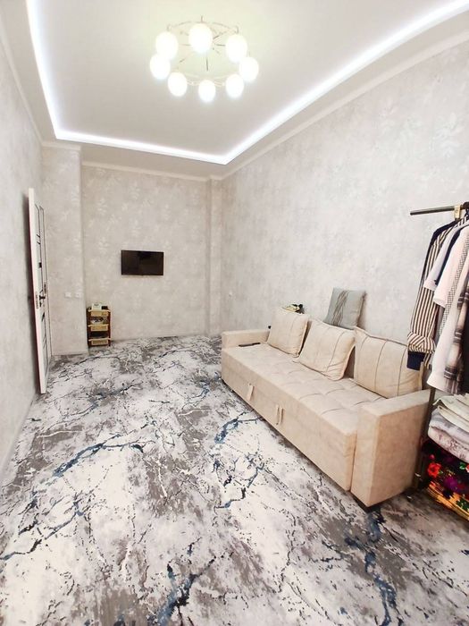 1 xonali lyuks kvartira uy xonadonijaraga beriladi