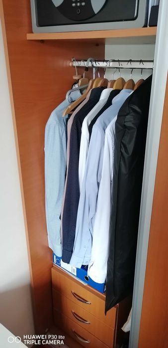 Dulap cu oglinda tip dressing