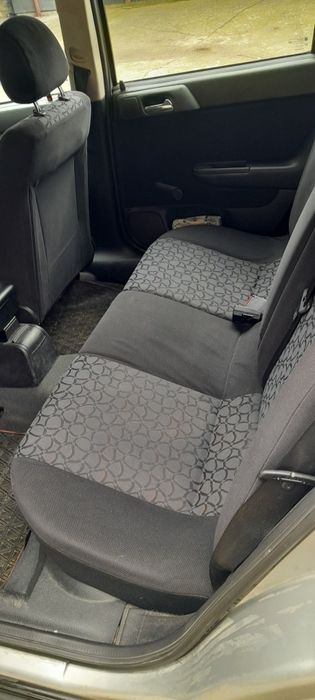 Vând Opel Astra G