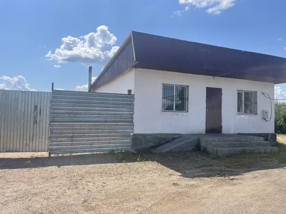 Продам  комерческое здание