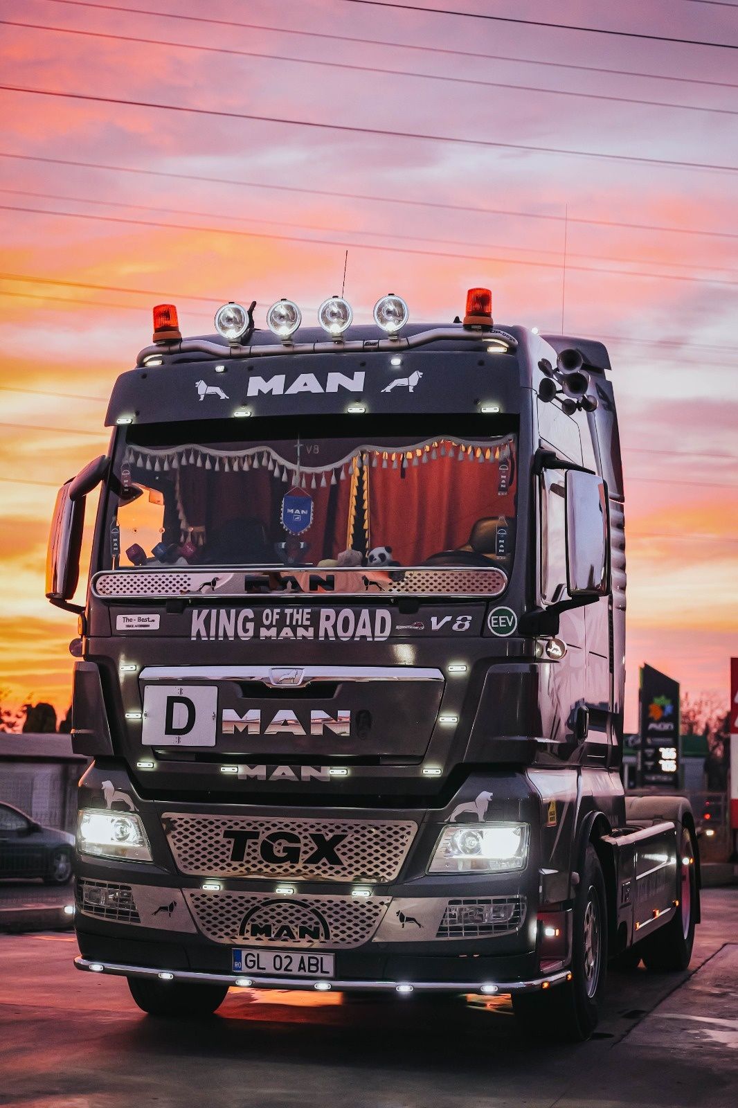 MAN TGX 680cp v8