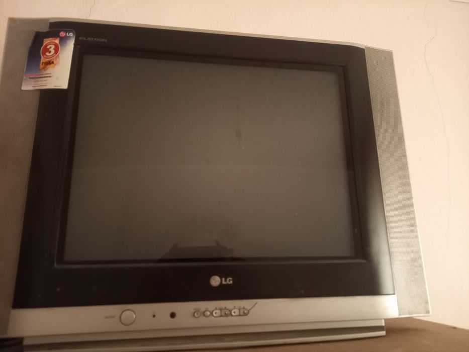 Телевизор  lg сатылады