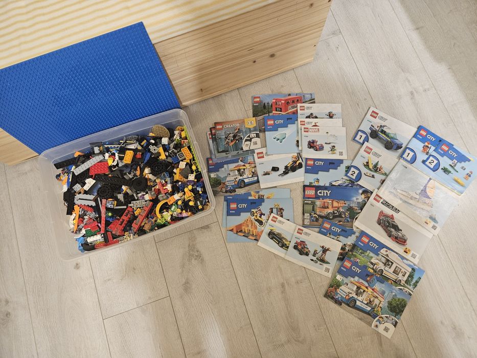 Lego 4.5 kg + placa mare