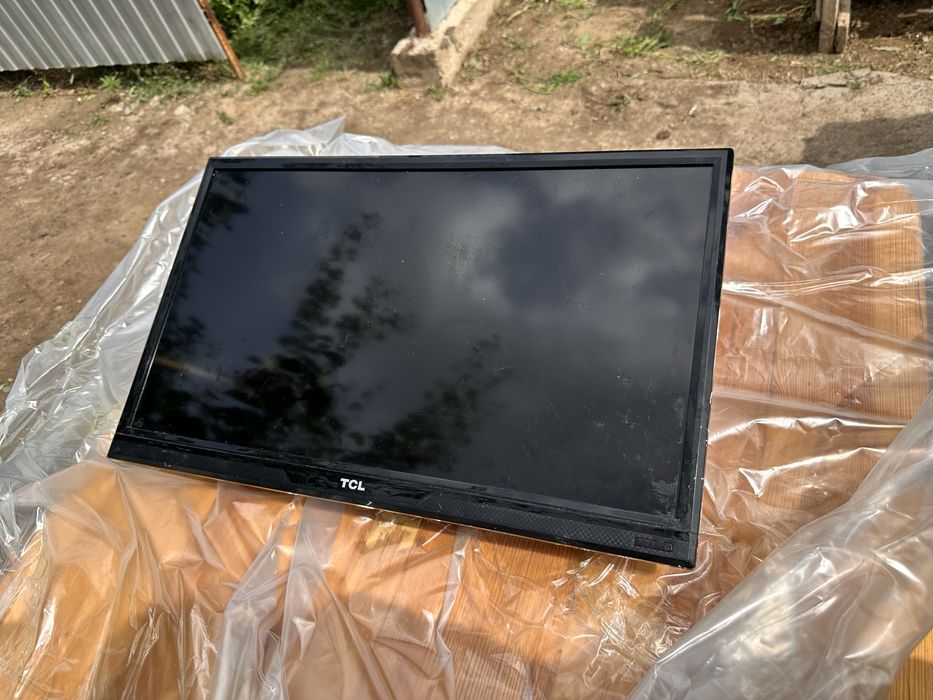 Продам телевизор