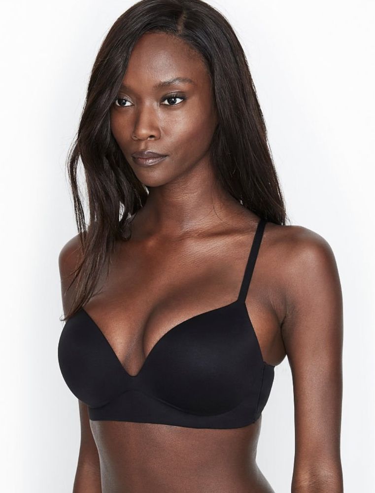 Sutien Victoria’s Secret Wireless Push Up Bra adus din SUA