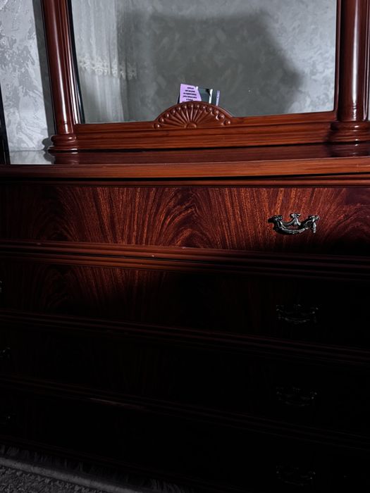 Комод с 4 отделениями