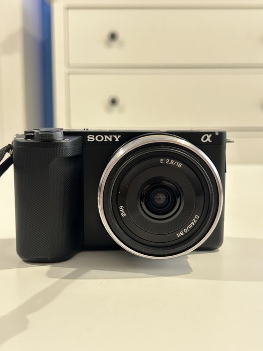 Obiectiv Sony 16mm F2.8 Pancake Sony E